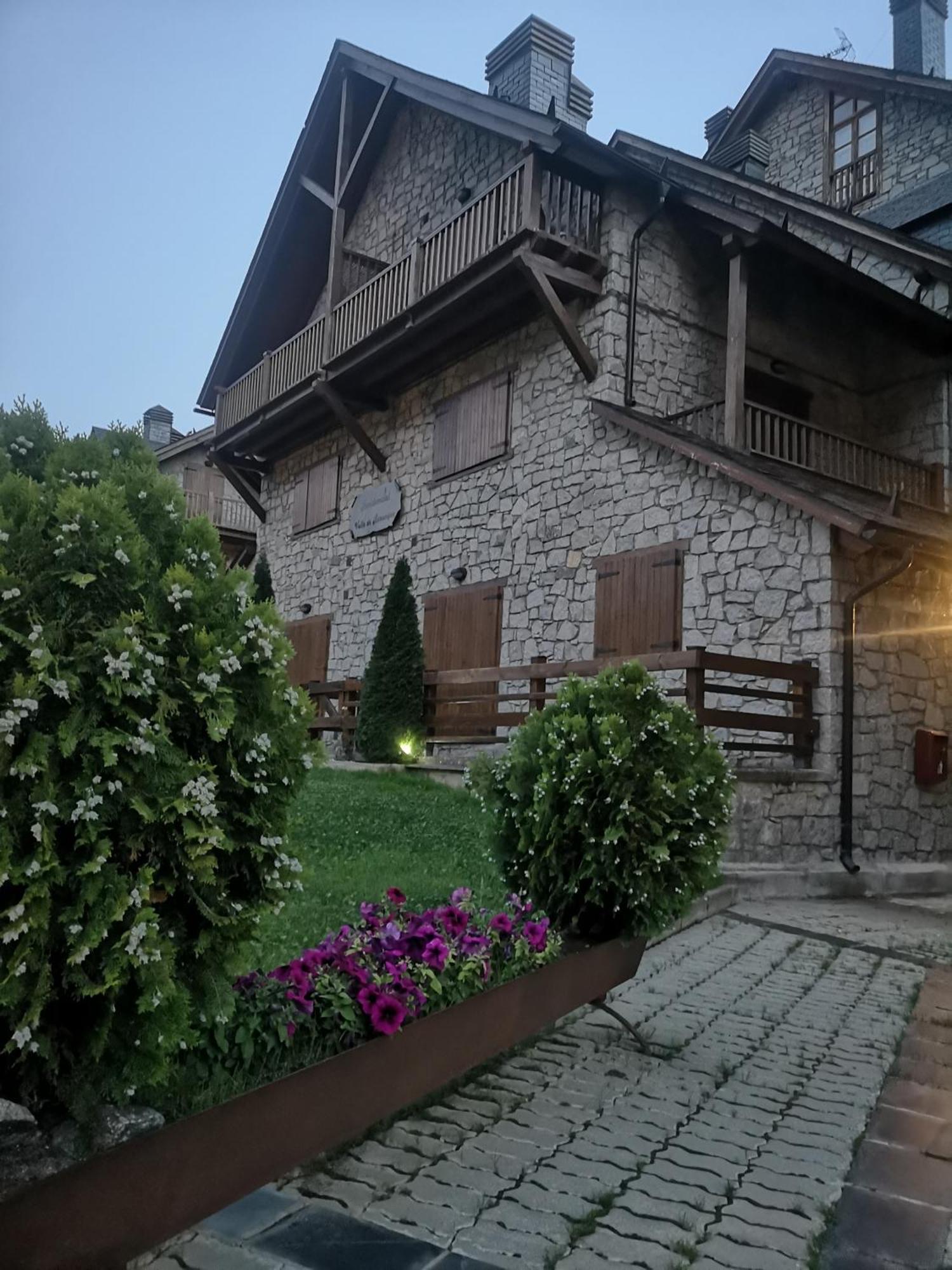 Residencial Valle De Бенаске Экстерьер фото